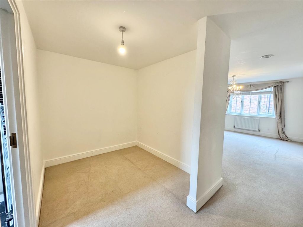 Additional image 16 of 6 bed detached house to rentTuring Drive, Wilmslow SK9