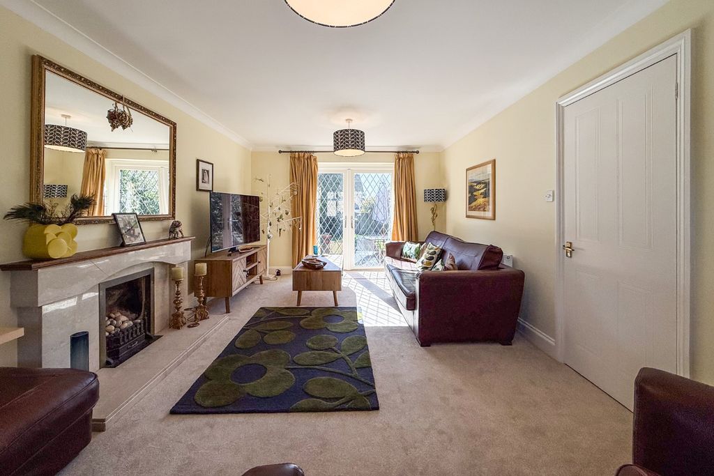 Property photo 3 of 16 4341445