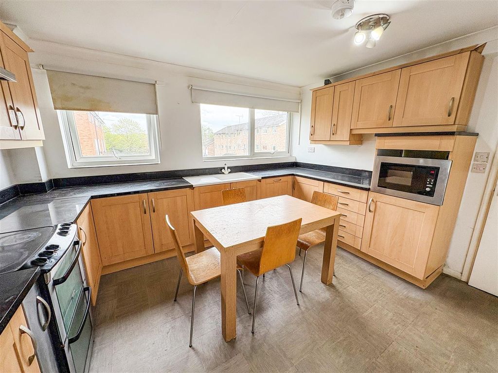 Property photo 3 of 17 11-04-2026__15-03-38_Img_0429.Swwe7.Jpg