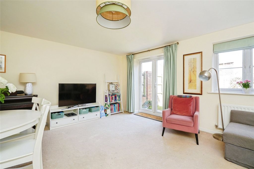 Property photo 3 of 27 Picture No. 19