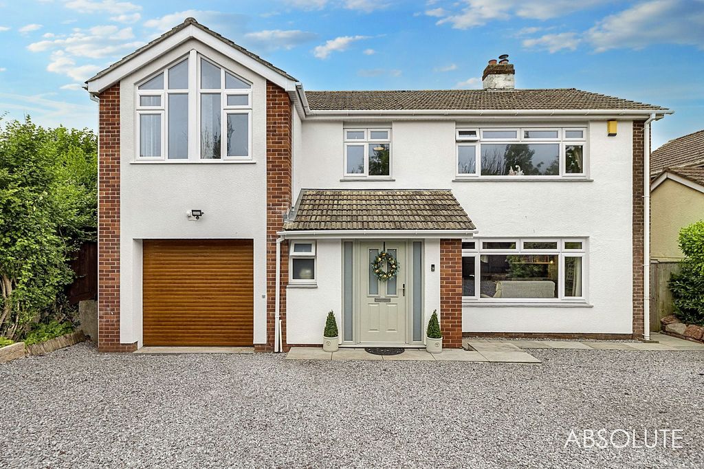 Property photo 1 of 32