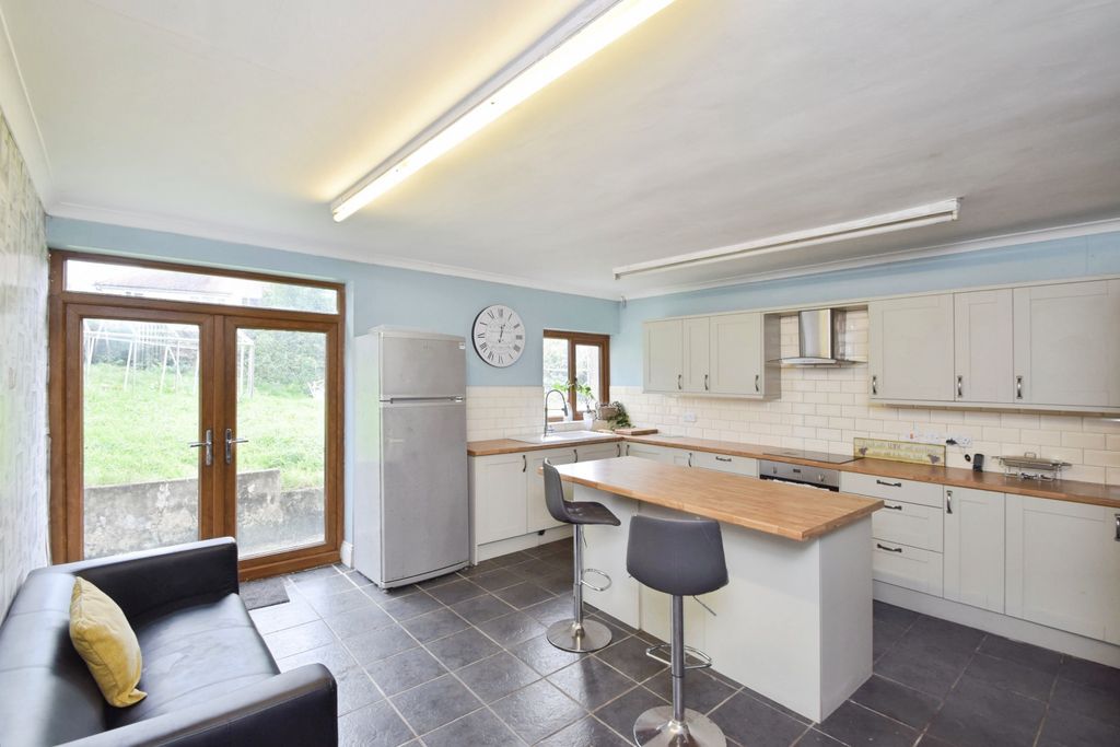 Property photo 1 of 55