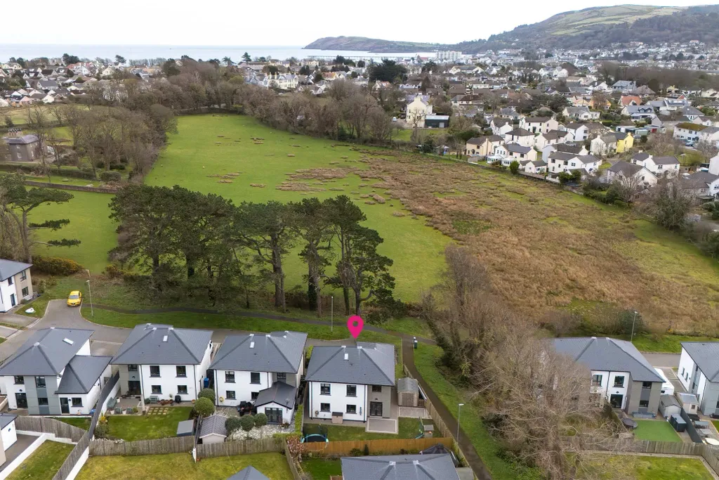 Property photo 3 of 30