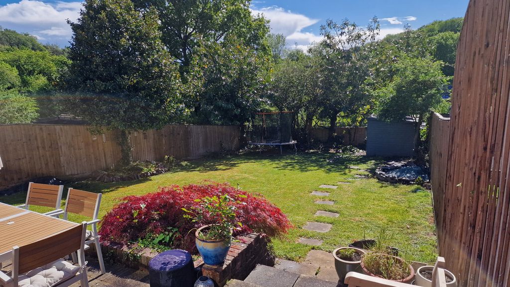 Property photo 3 of 15