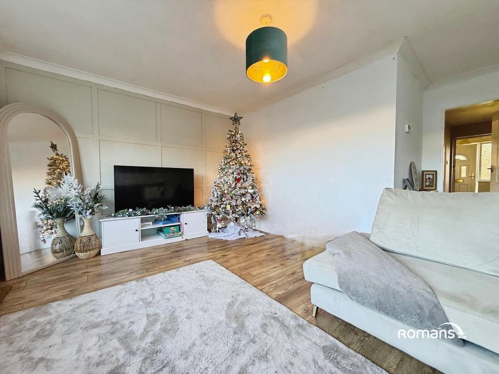 Property photo 2 of 10 Picture No. 16