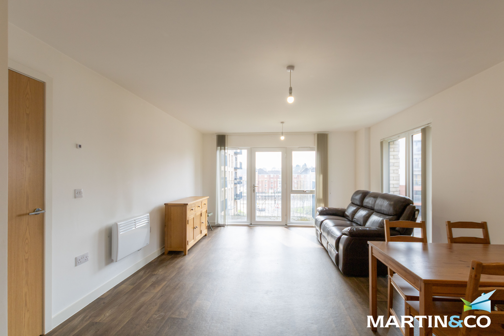 Property photo 2 of 12 Picture7