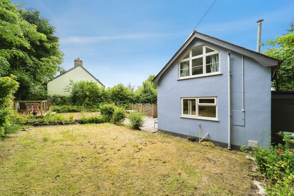 Property photo 3 of 19 Pbox-Img.Jpg