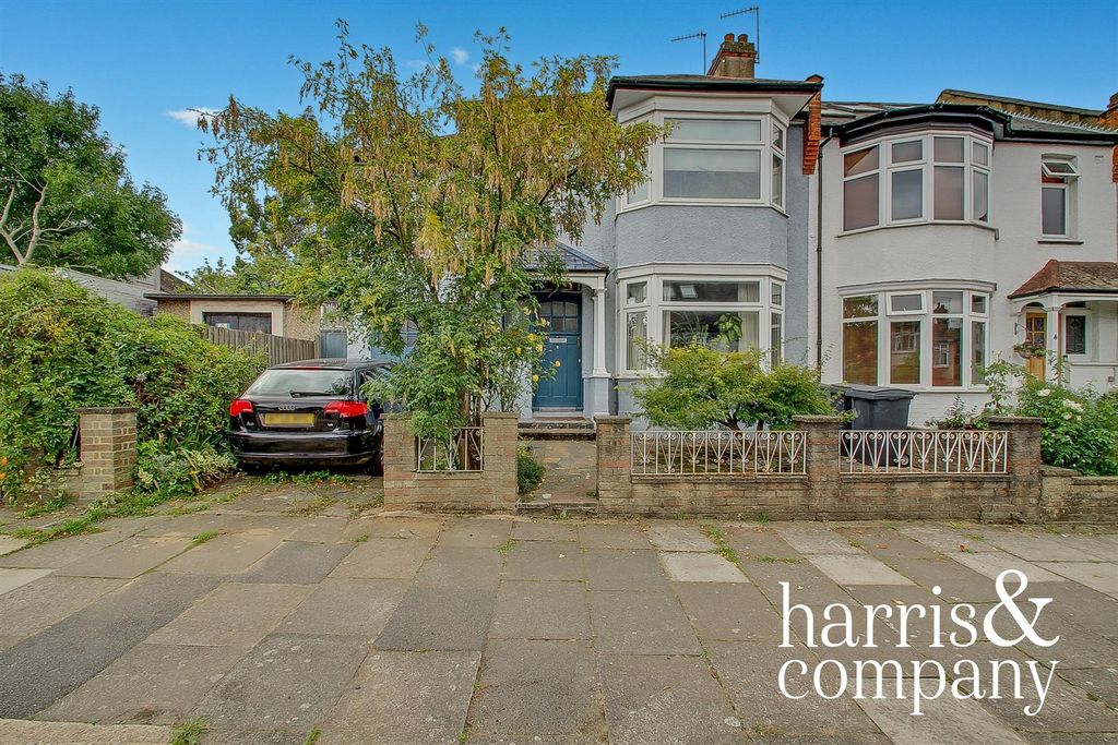 Property photo 1 of 12 External.Jpg