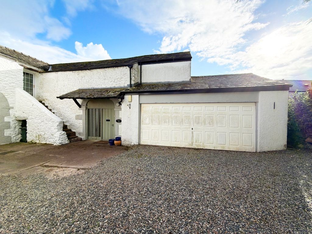 Property photo 3 of 19