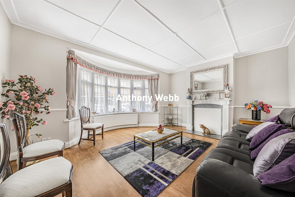 Additional image 5 of 7 bed detached house for saleChalkwell Park Avenue, Enfield EN1