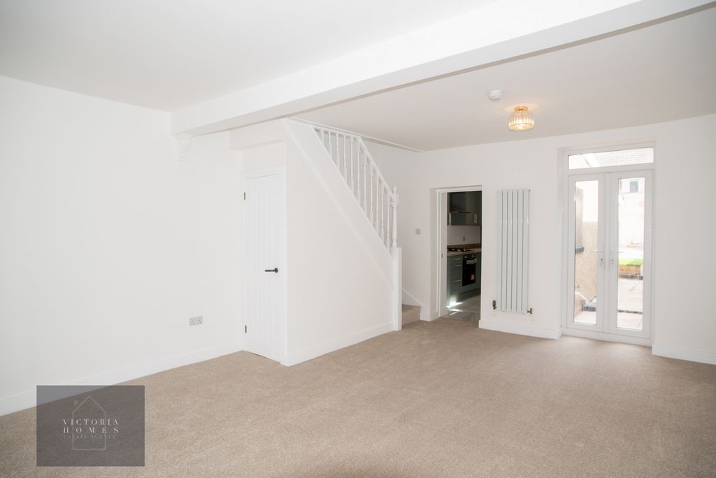 Property photo 3 of 22 Photo 3