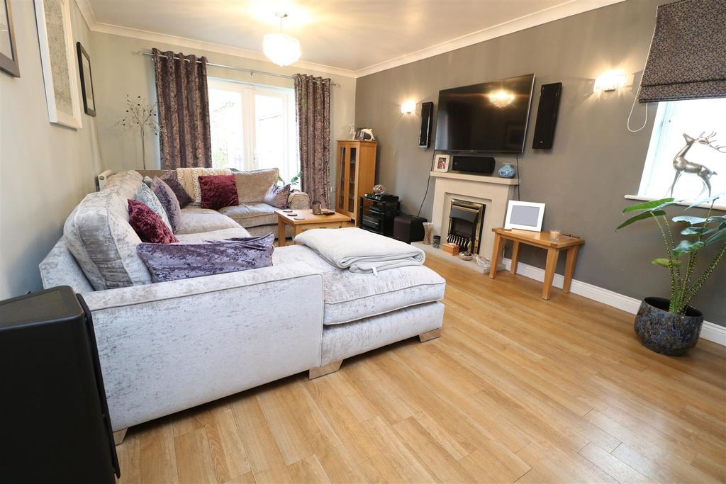 Property photo 3 of 30 Img_5624.Jpg