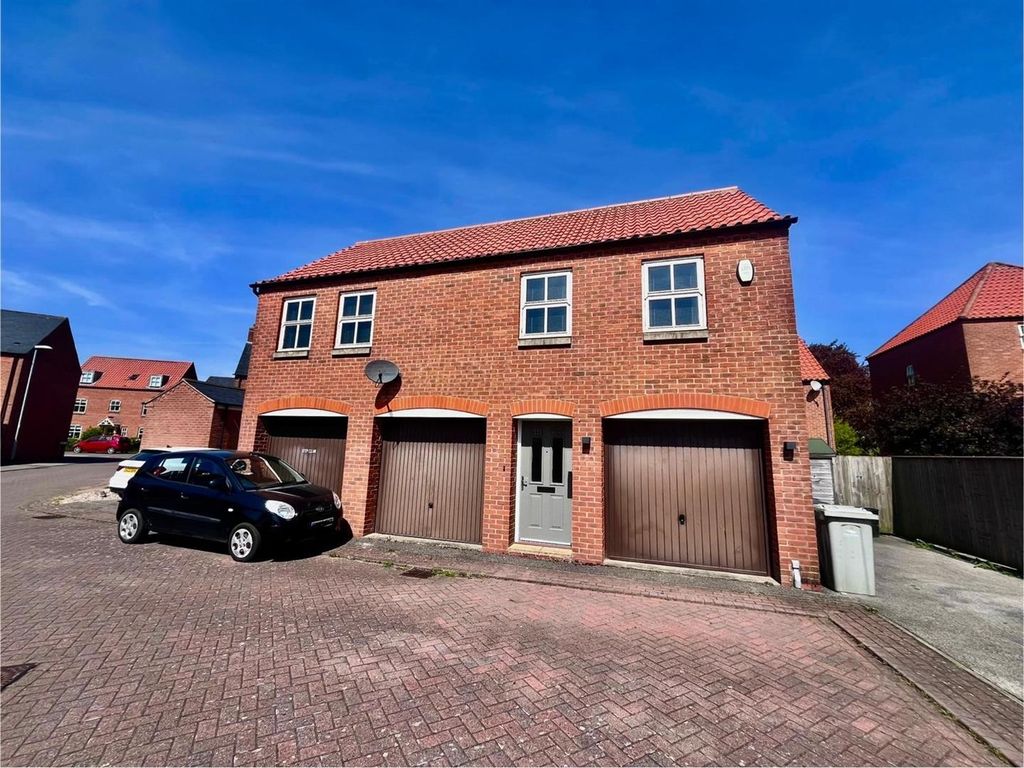 Property photo 1 of 8 Front.Jpg