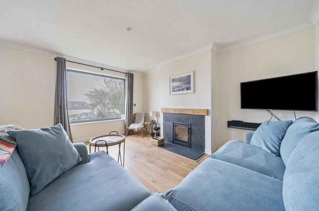 Property photo 3 of 20 4864603