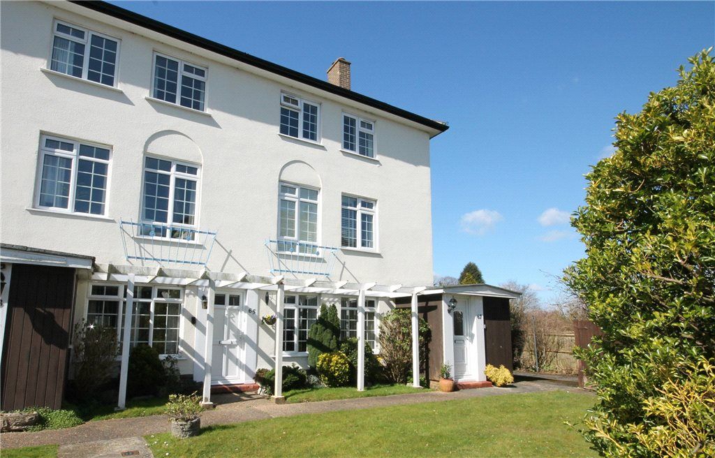 Property photo 1 of 10 Front