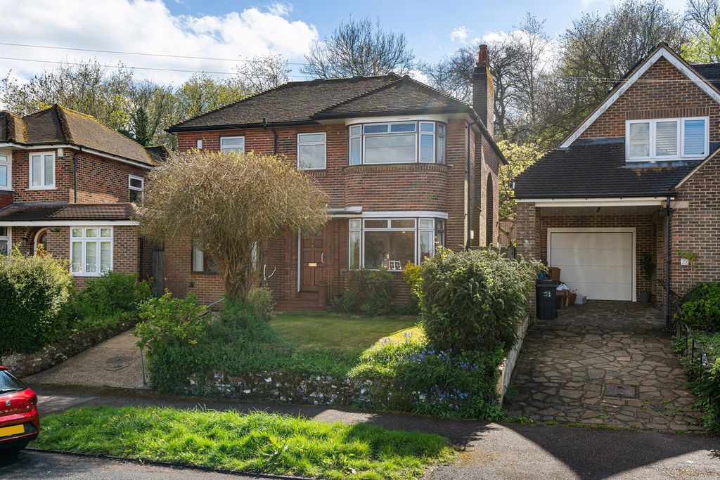 Property photo 2 of 14