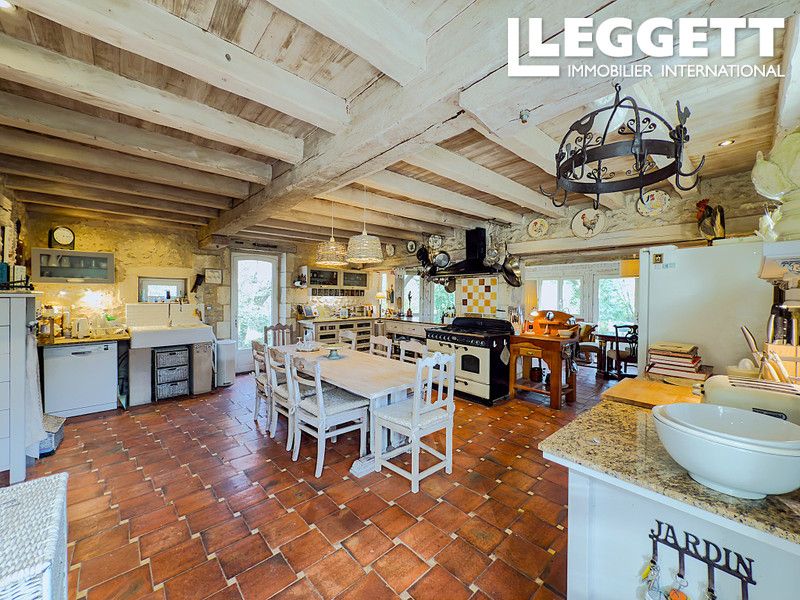 Property photo 3 of 10