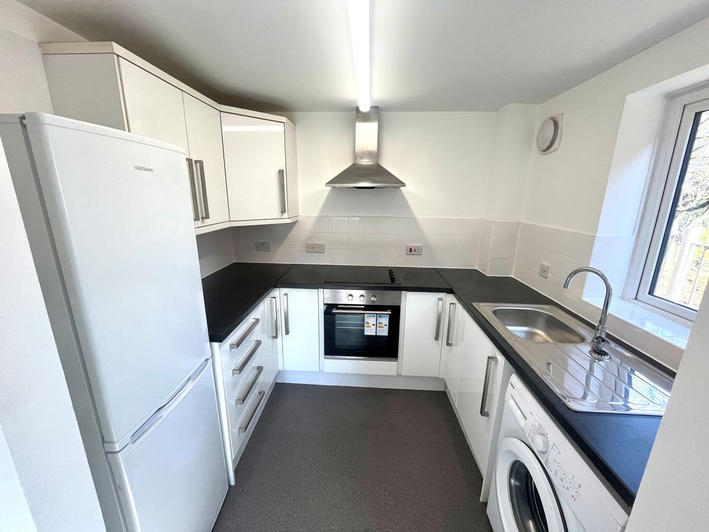 Property photo 1 of 7 Image