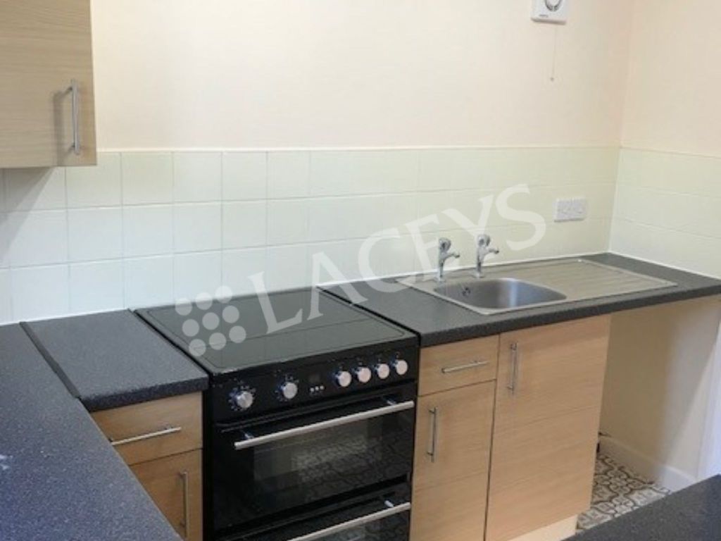 Property photo 2 of 6 7