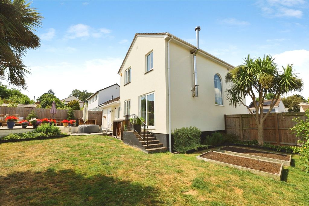 Property photo 1 of 21 Picture No. 09