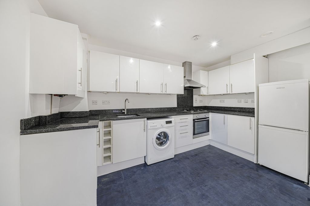 Property photo 3 of 6 Dsc09695