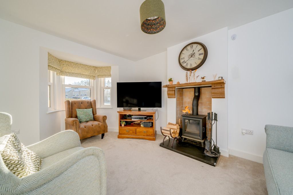 Property photo 3 of 15 Sitting Room