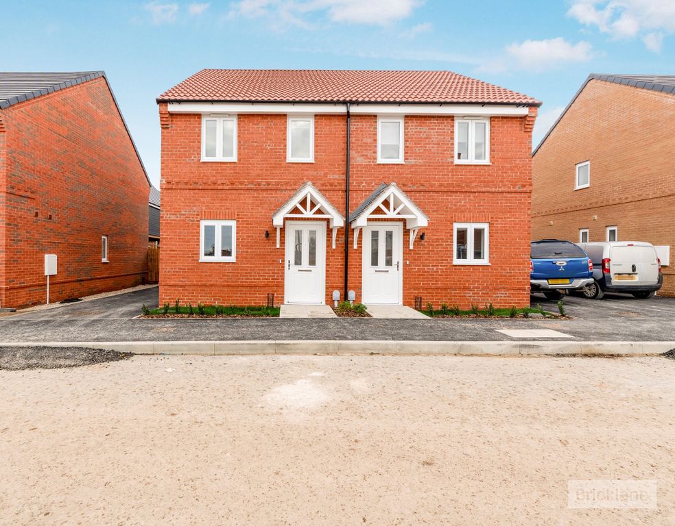 Property photo 1 of 11 Image