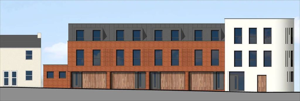 Property photo 2 of 10