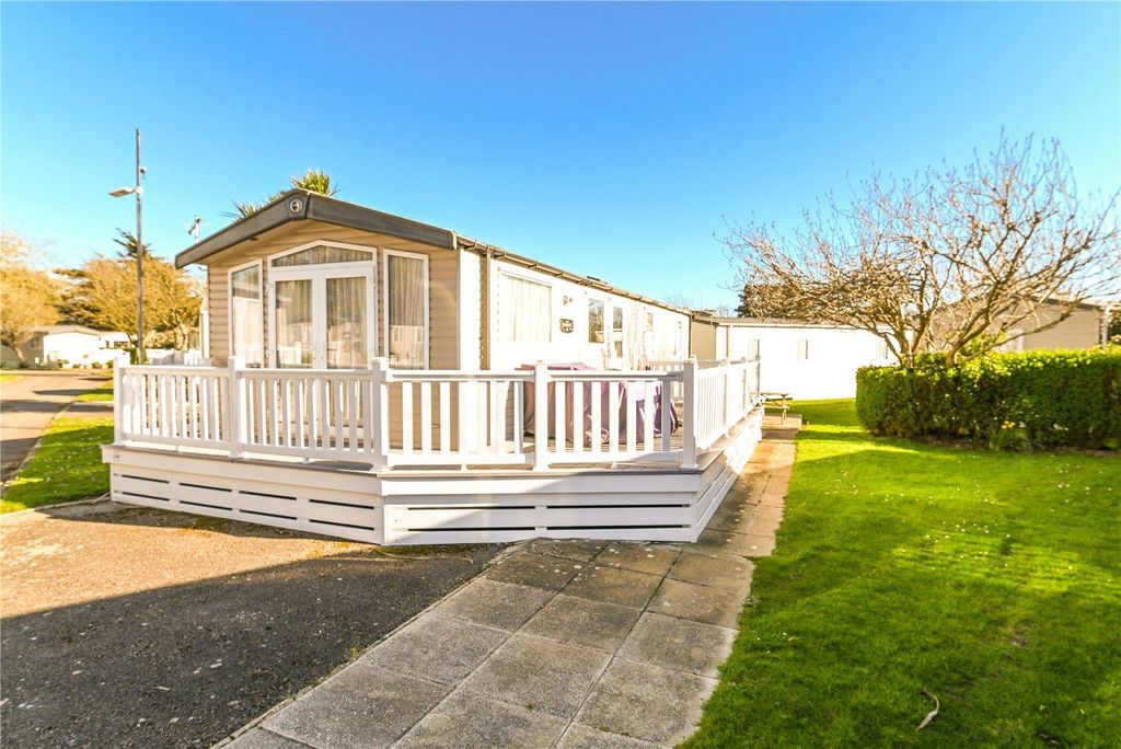 Property photo 1 of 15 Picture No. 16