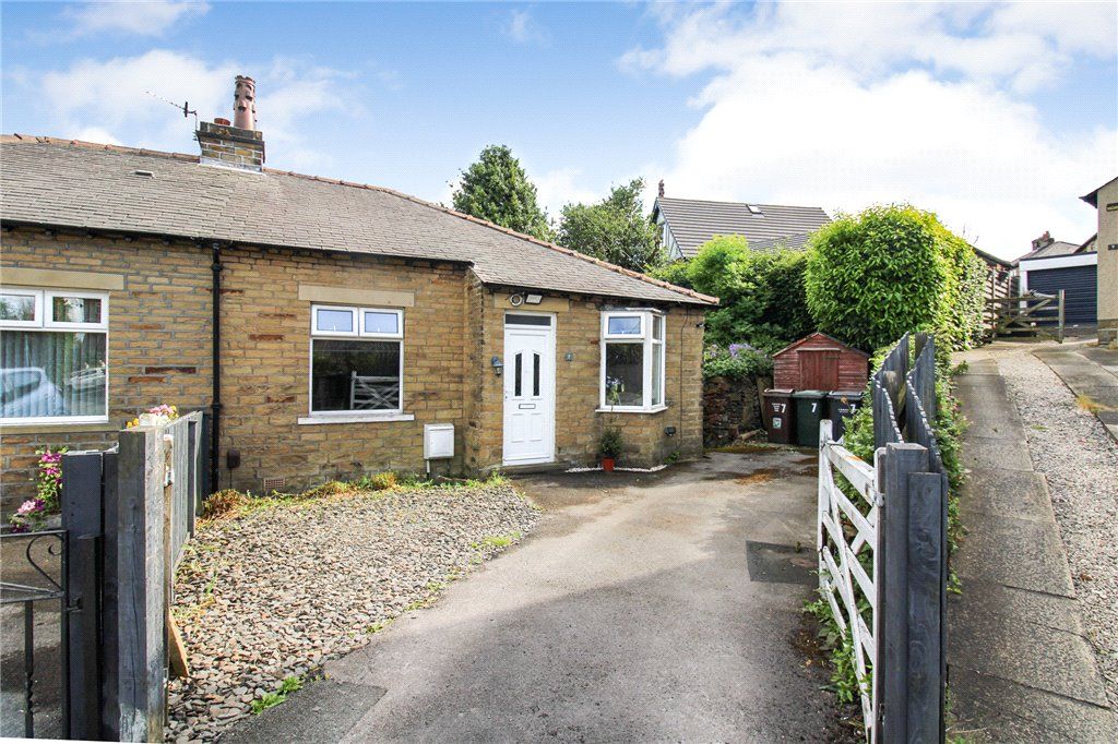 Property photo 1 of 12 External