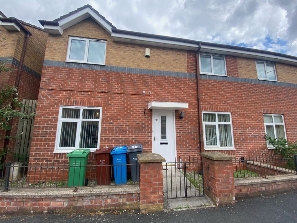 Property photo 1 of 13 3 Bedroom Detached For Rent