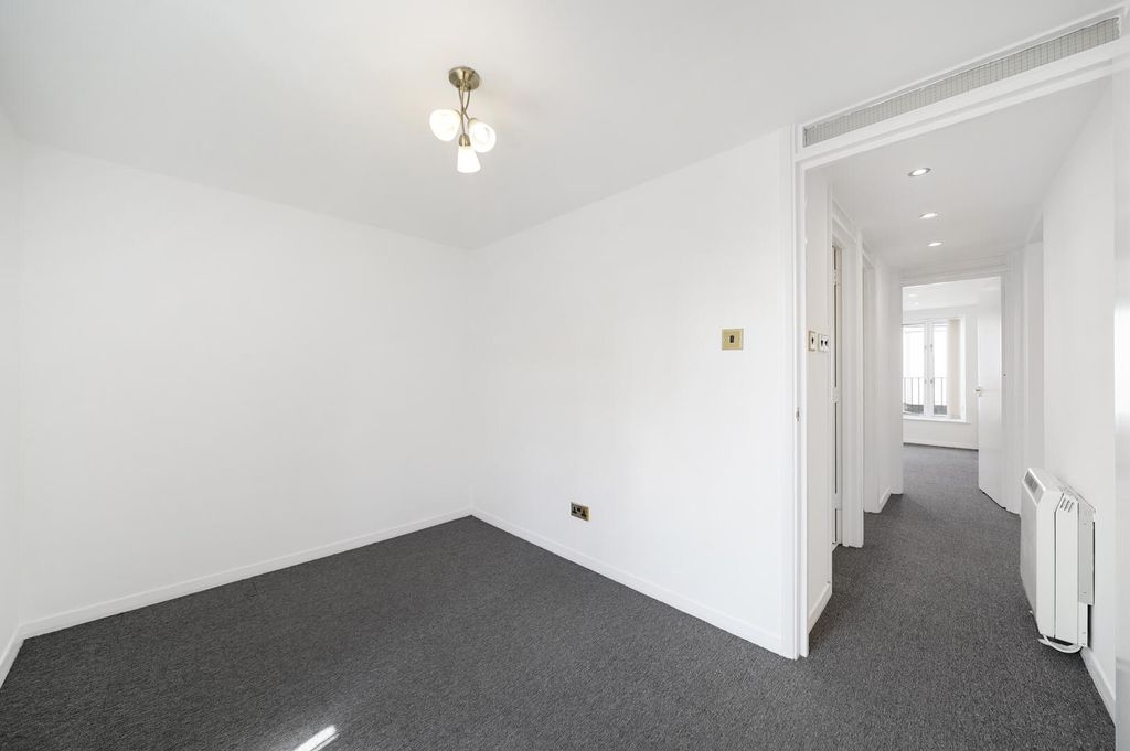 Property photo 3 of 14 Living Room