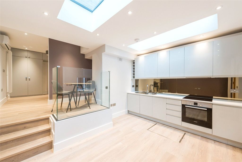 Property photo 1 of 8 Picture No. 02