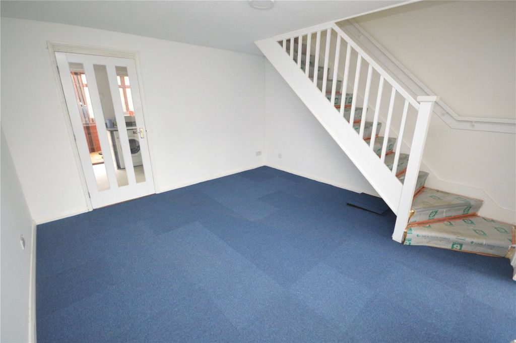 Property photo 2 of 10 Picture No. 13