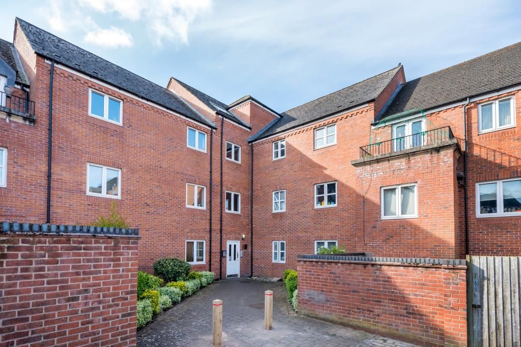 Property photo 2 of 14 External View