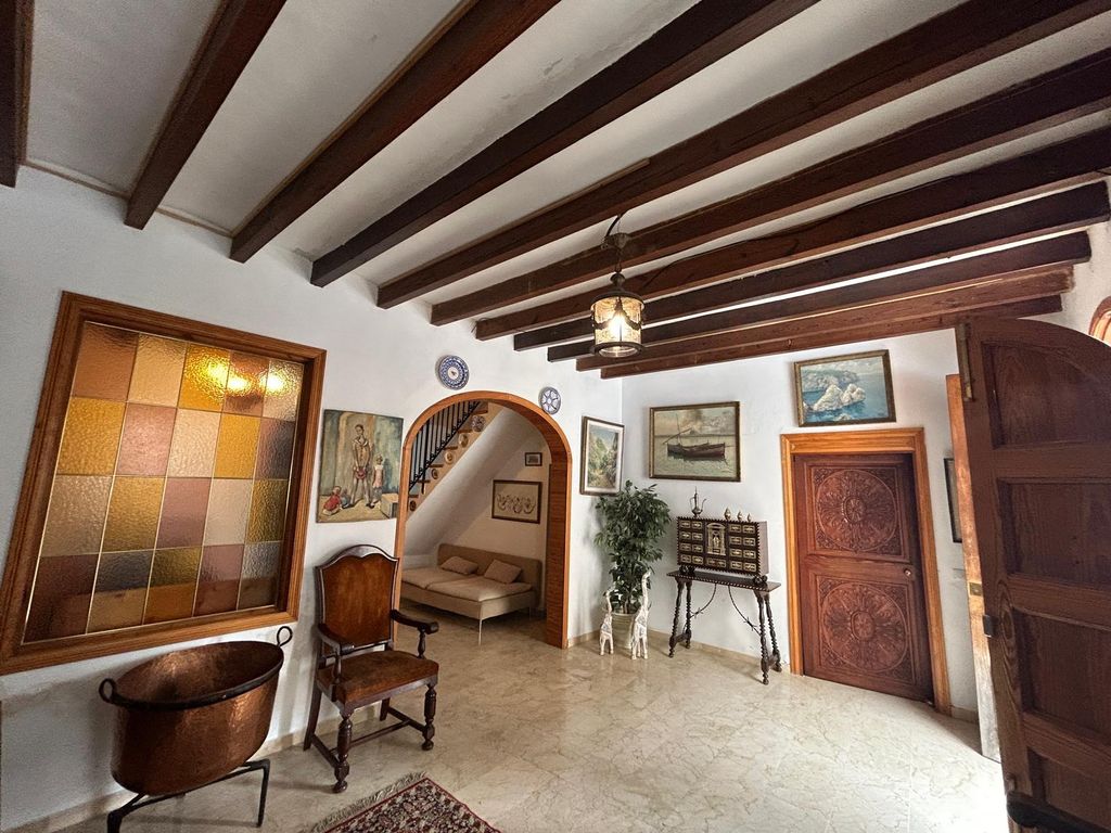 Property photo 3 of 13 P 81162 24.02.25_003.Jpg