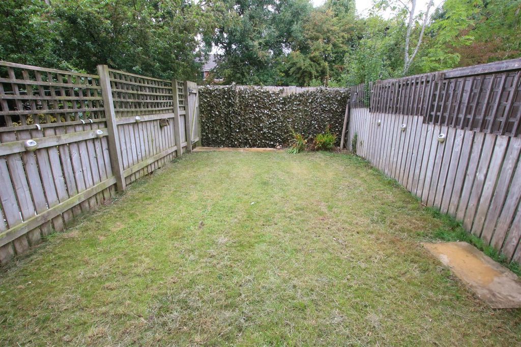Property photo 2 of 16 Rear Garden