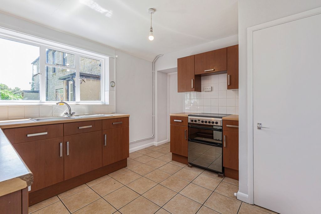 Property photo 3 of 9 301040
