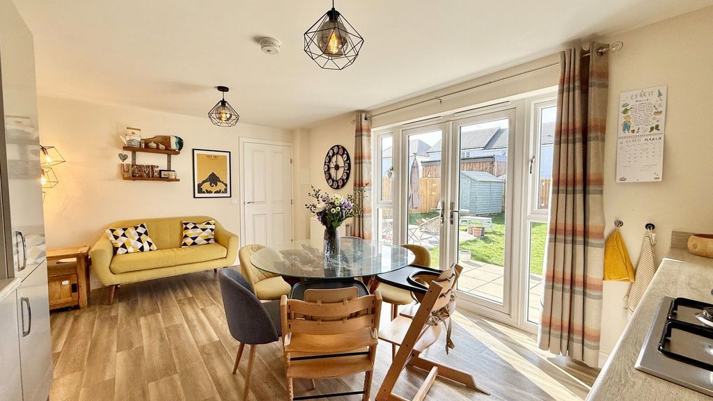 Additional image 8 of 4 bed detached house for sale6 Urchal Park, Inverness IV2