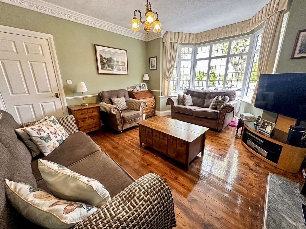 Additional image 4 of 4 bed detached house for saleThe Broadway, Dudley DY1