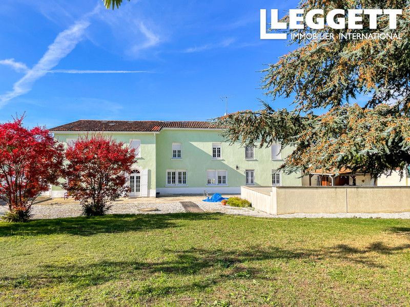 Property photo 1 of 10