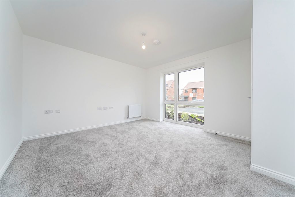 Property photo 3 of 7
