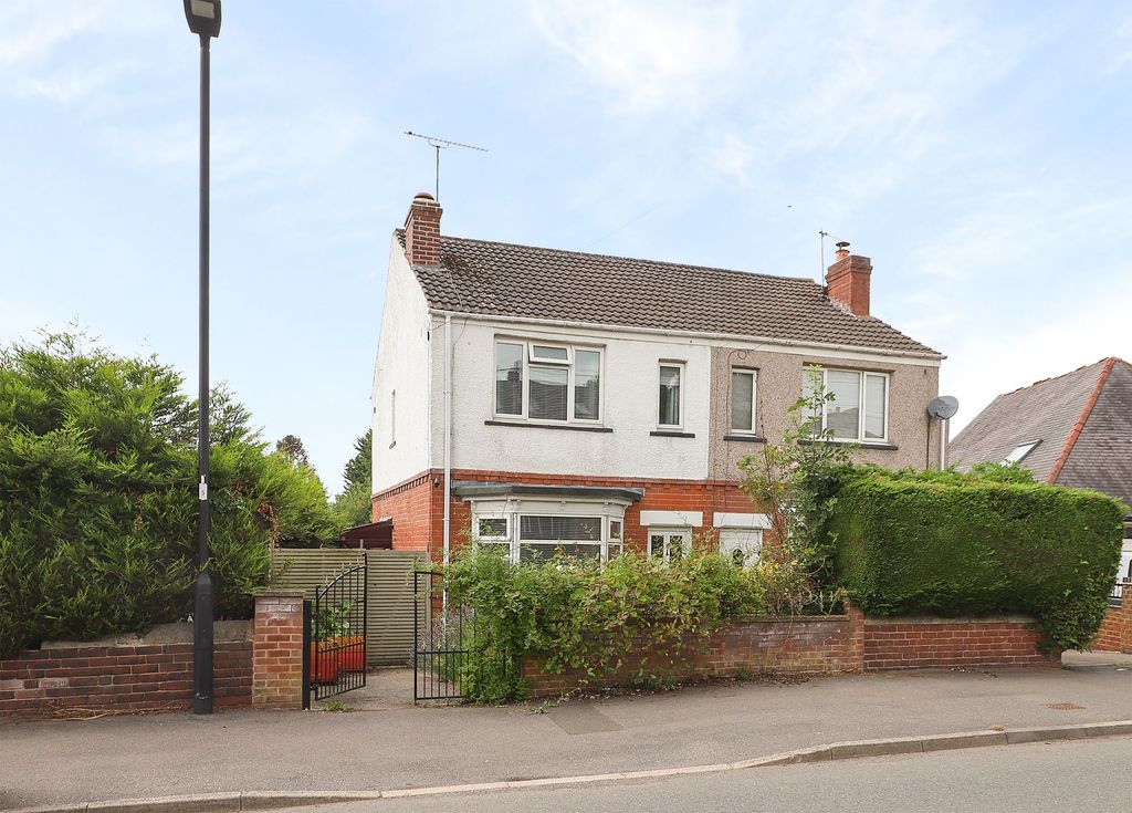Property photo 2 of 17