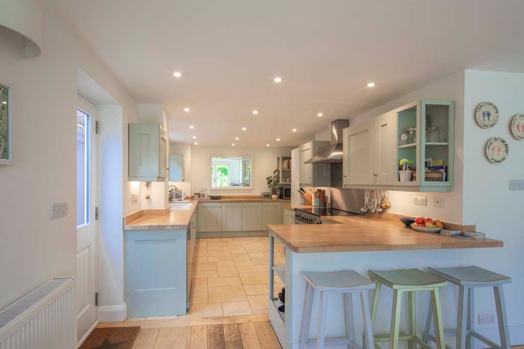 Property photo 3 of 24