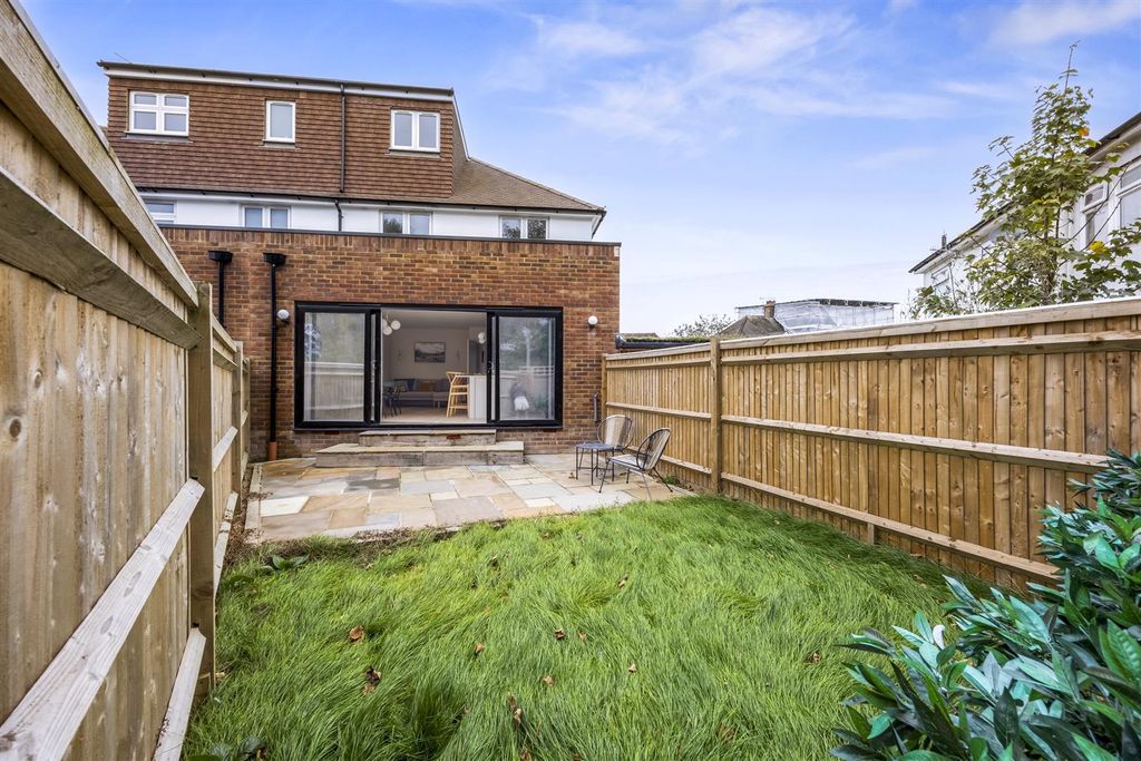 Property photo 3 of 27 Rear Garden