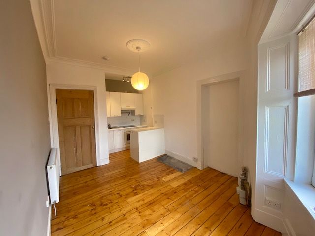 Property photo 2 of 7 Photo 2