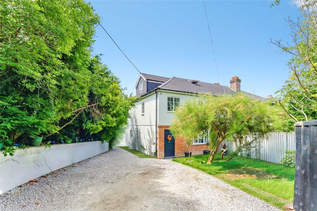 Property photo 1 of 44 Picture No. 45