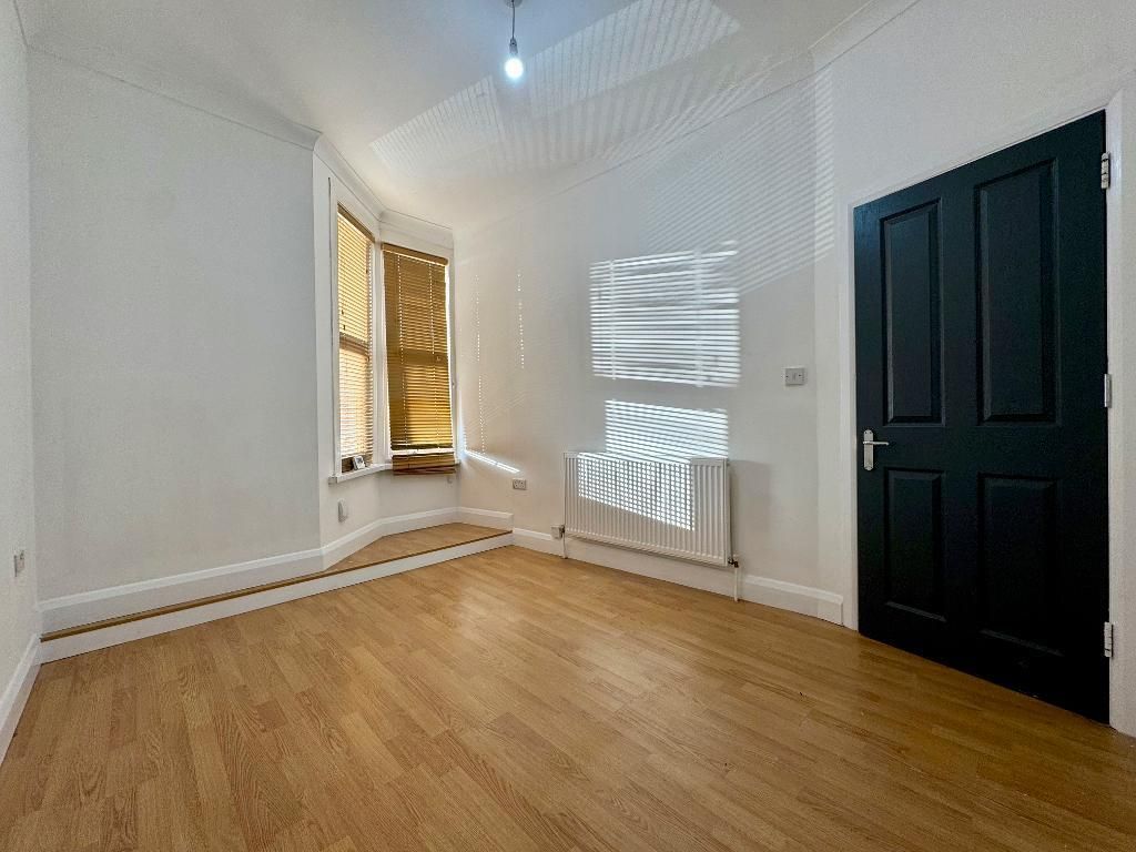 Property photo 2 of 9 Photo 2