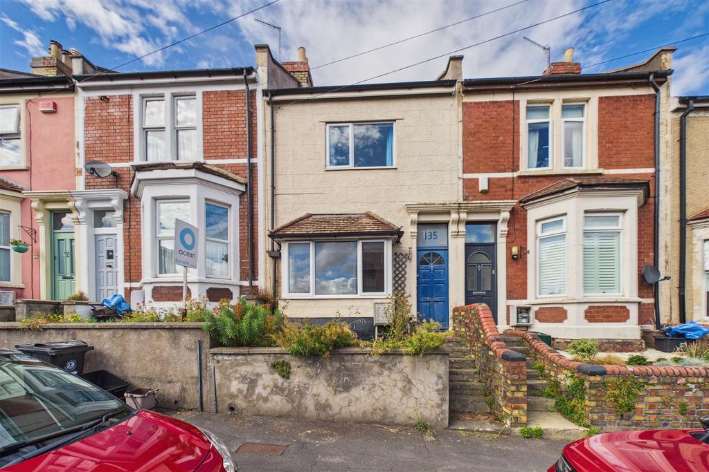 Property photo 2 of 32 135 Cotswold Road, Windmill Hill, Bristol Bs3 4Ph
