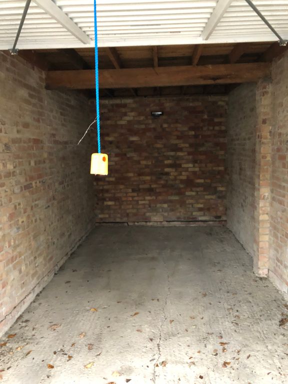 Property photo 2 of 4